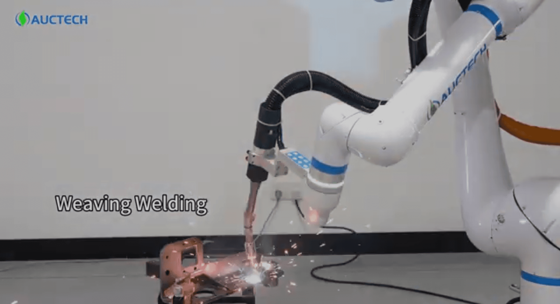 https://a.storyblok.com/f/298593/1915x1041/4b67099b27/q-botics-welding.png https://a.storyblok.com/f/298593/1915x1041/4b67099b27/q-botics-welding.png